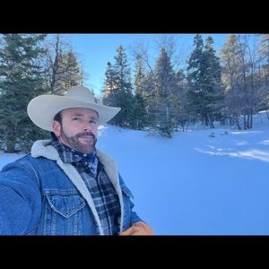 Meet your Posher, James